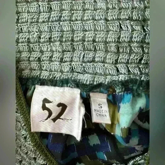 52 Women’s Blouse Medium Green, Silky Feel with Sheer Knit at front and back - Picture 2 of 9